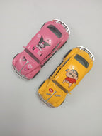 2 piezas Volkswagen (Vocho) de Kuromi color rosa y Crayon Shin-chan color amarillo