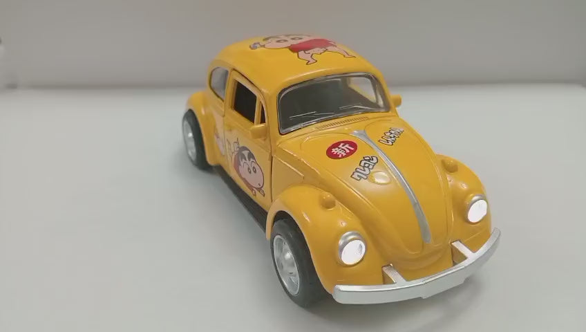 2 piezas Volkswagen (Vocho) de Kuromi color rosa y Crayon Shin-chan color amarillo