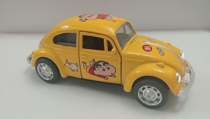 2 piezas Volkswagen (Vocho) de Kuromi color rosa y Crayon Shin-chan color amarillo